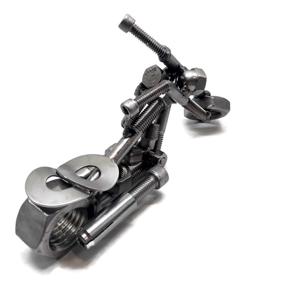 Scrap Metal Art Motorcycle Figurine, Perfect Gift! - Picture 5 of 8